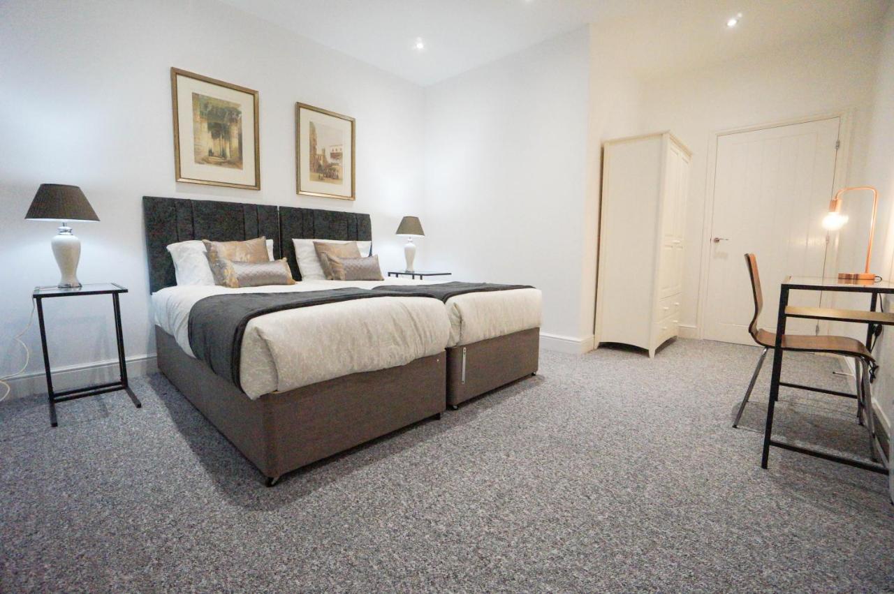 Premium Apartments Thatcham Broadway 外观 照片