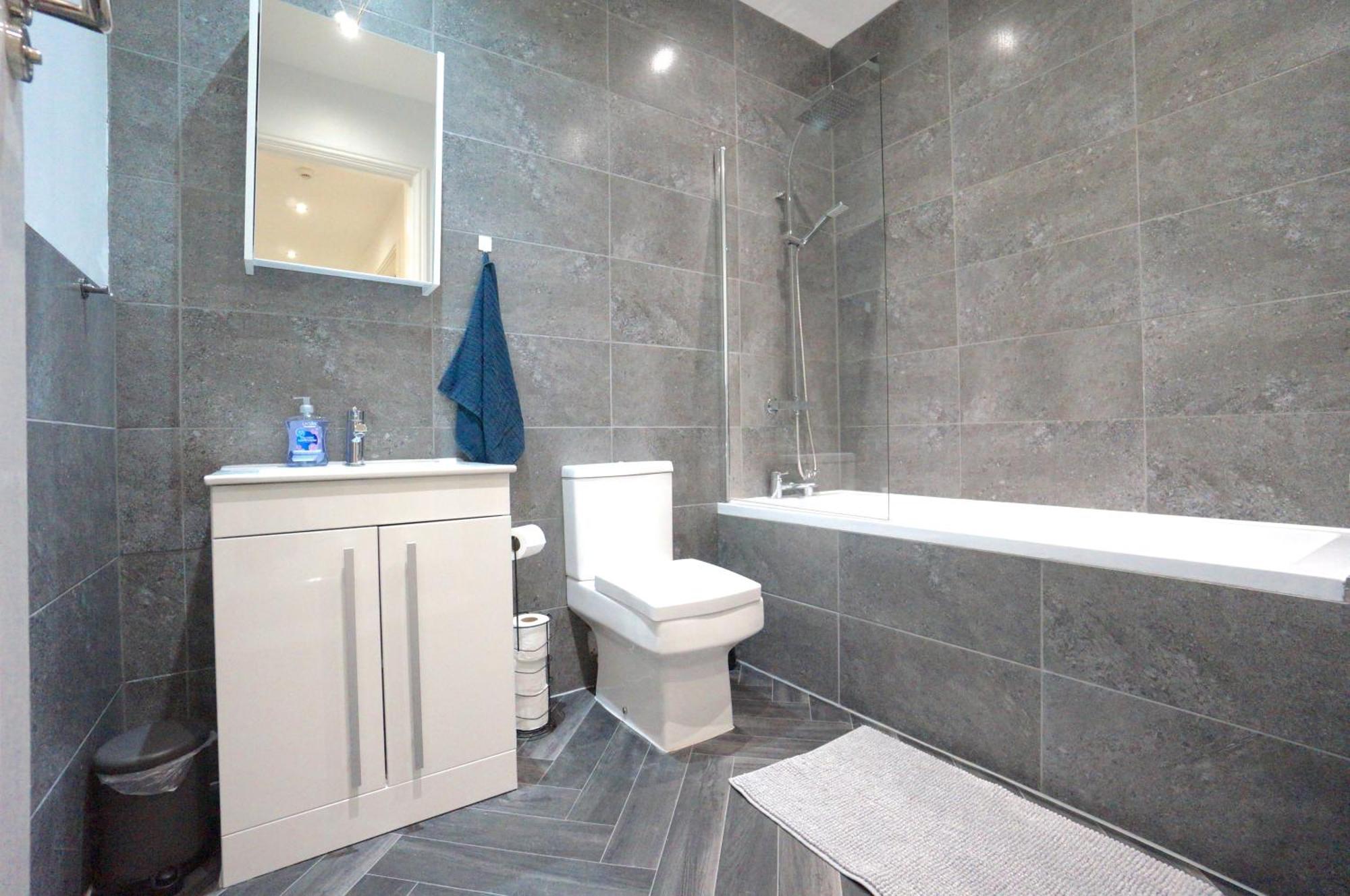 Premium Apartments Thatcham Broadway 外观 照片